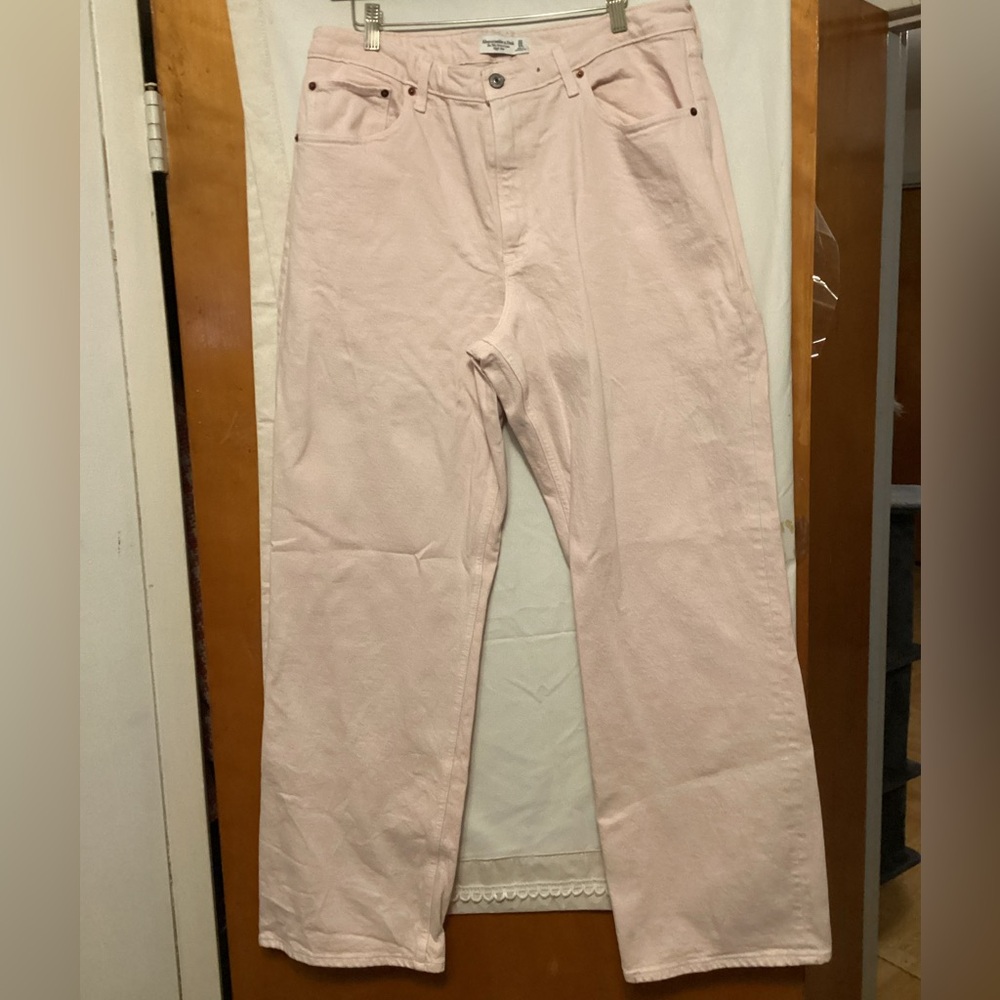 Abercrombie &Fitch Wide leg cotton blend 90’s inspired JeansSz 32/14L